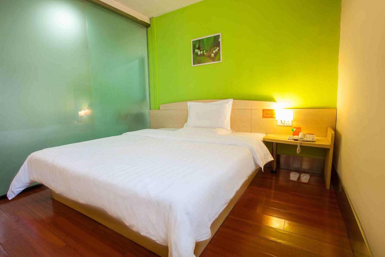 7Days Premium Guangzhou Tianhe Gangding Kanton Zimmer foto