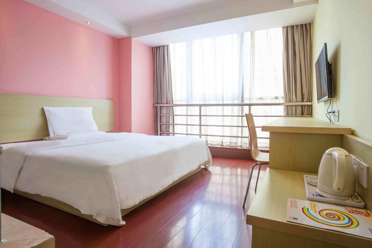 7Days Premium Guangzhou Tianhe Gangding Kanton Zimmer foto